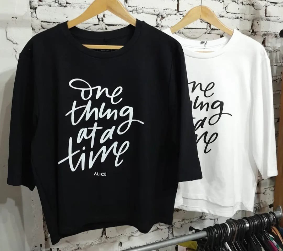 Remera "One Thing At A Time"
