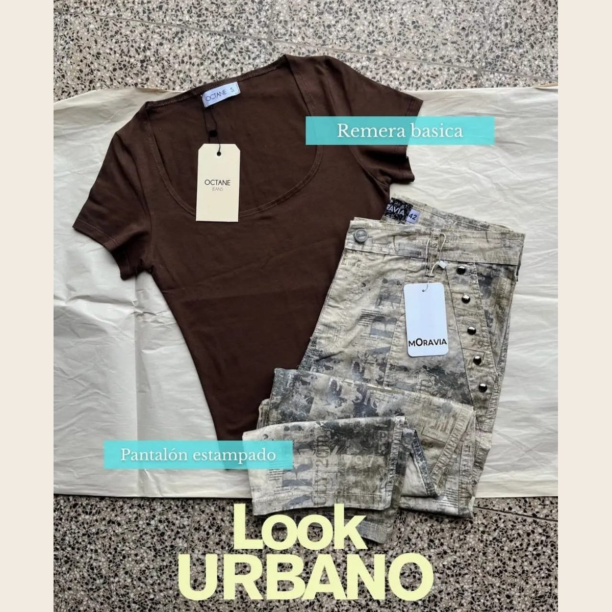 Look urbano: remera básica y pantalón estampado en MV Pilchería