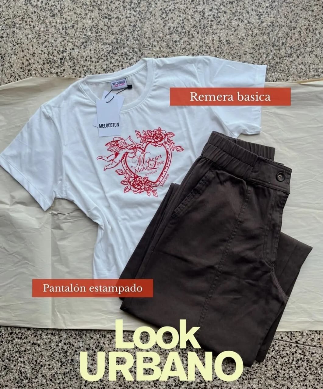 Look urbano: remera con corazón y pantalón